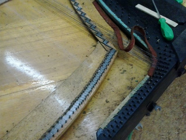 Reparatur am Klavier Roloff – Schritt 4